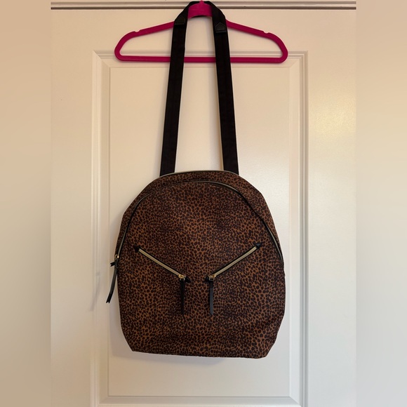 Stella & Dot Lady Boss Backpack in Animal Leopard - Picture 8 of 8